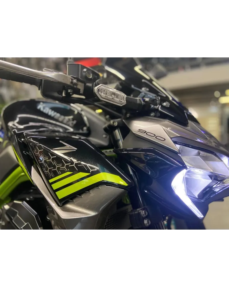 KAWASAKI Z900