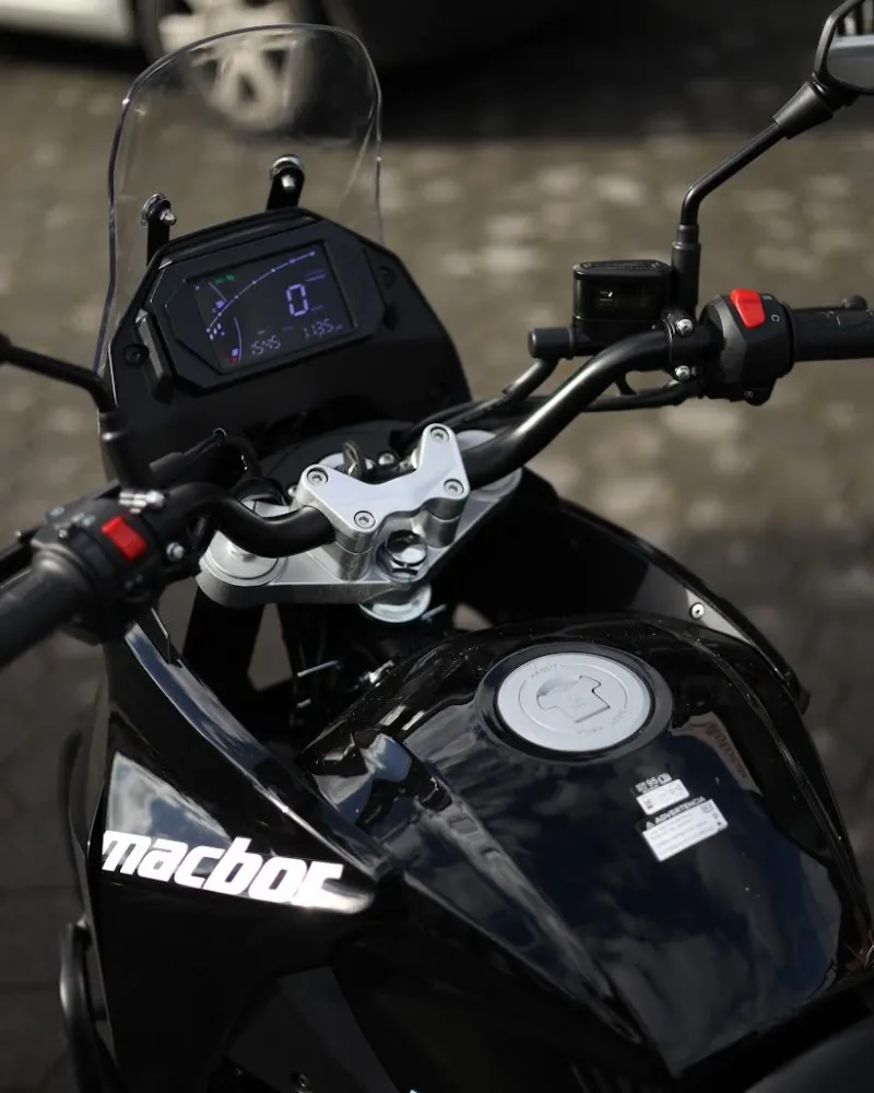 Macbor XR1 125 Seminova