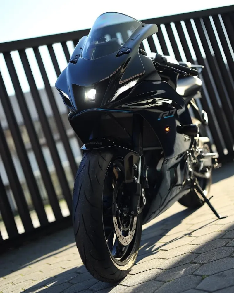 Yamaha R7 Full extras