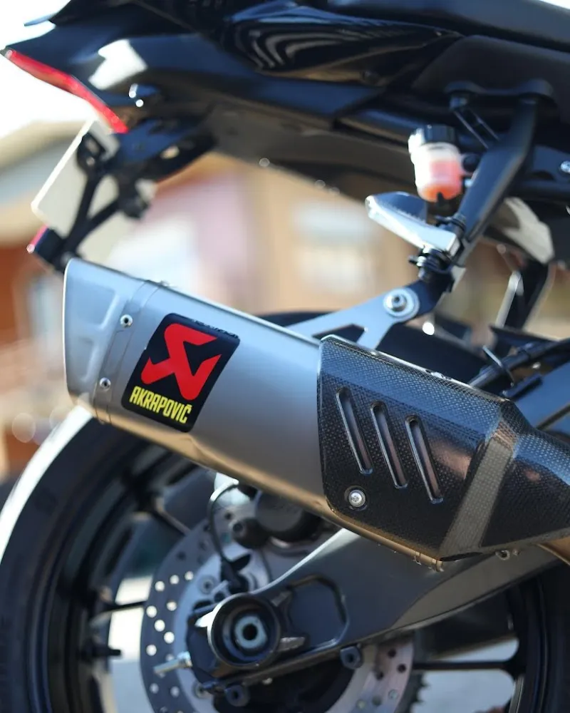 Yamaha R7 Full extras