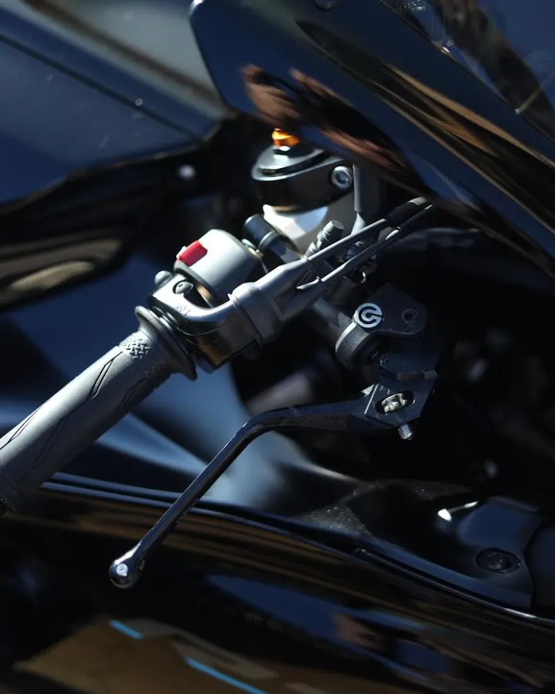 Yamaha R7 Full extras