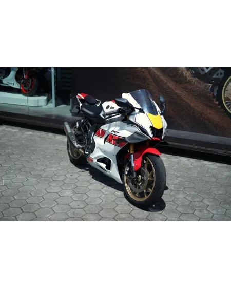 Yamaha YZF R7 World GP 60Th Anniversary