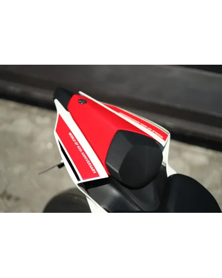 Yamaha YZF R7 World GP 60Th Anniversary