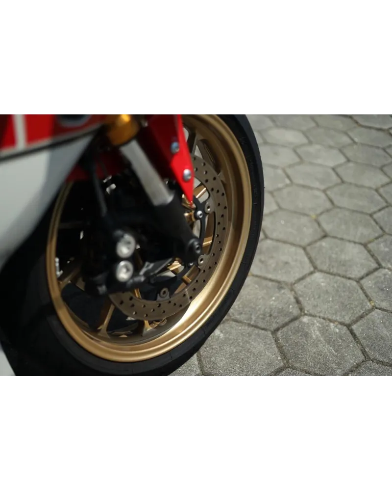 Yamaha YZF R7 World GP 60Th Anniversary