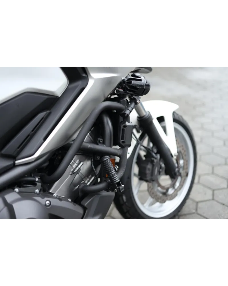 Honda NC750X DCT Branca