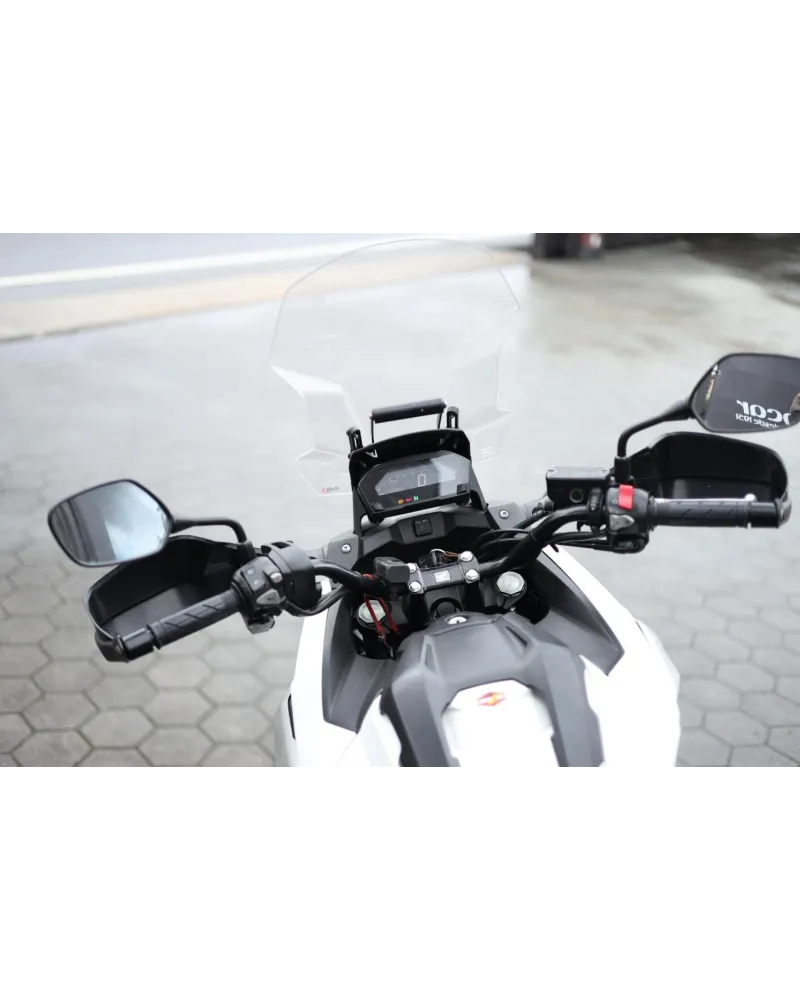 Honda NC750X DCT Branca