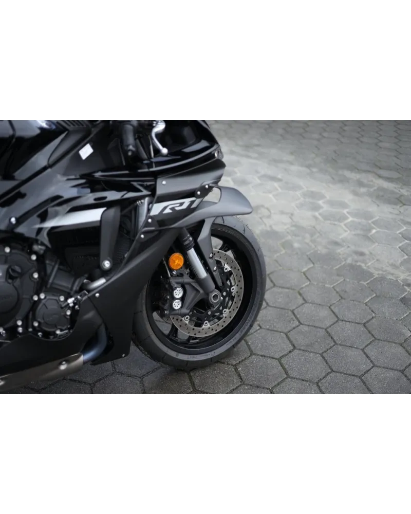 Yamaha R1