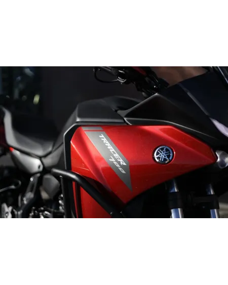 Yamaha Tracer 7 Vermelha