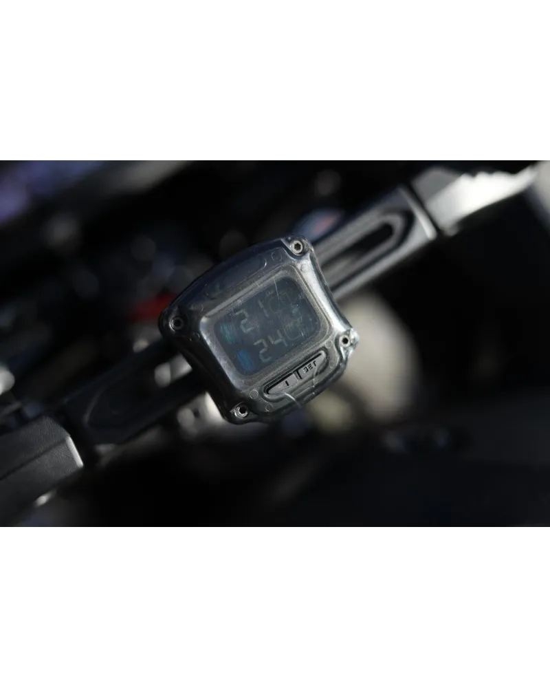 Yamaha Tracer 7 Vermelha