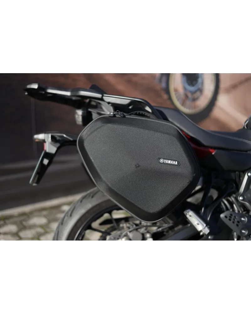 Yamaha Tracer 7 Vermelha