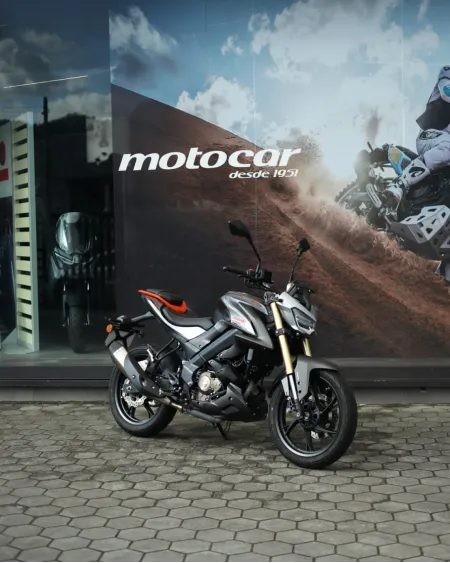 QJMotor SRK 125 2025 – 10.100 km – Naked 125cc – Motocar Vila das Aves