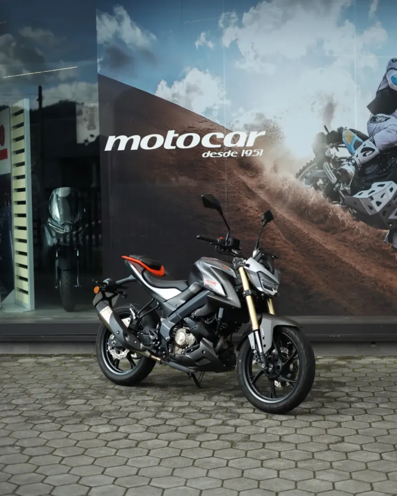 QJMotor SRK 125 2025 – 10.100 km – Naked 125cc – Motocar Vila das Aves