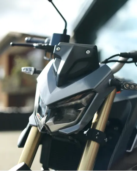 QJMotor SRK 125 2025 – 10.100 km – Naked 125cc – Motocar Vila das Aves