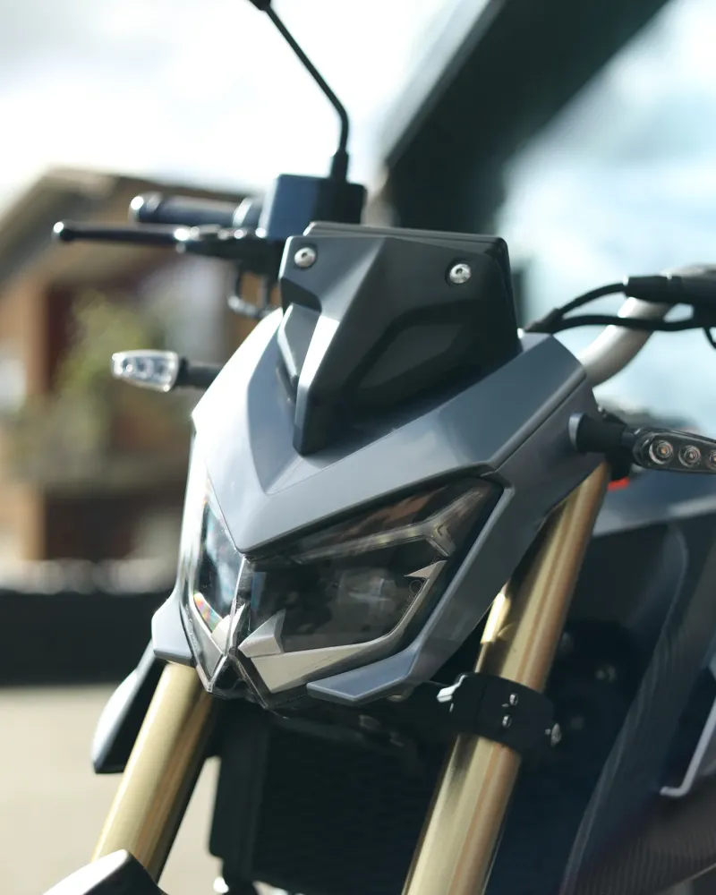 QJMotor SRK 125 2025 – 10.100 km – Naked 125cc – Motocar Vila das Aves