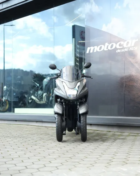 Yamaha Tricity 125 2023 – 14.315 km – Scooter 3 Rodas – Motocar Vila das Aves | Santo Tirso Porto