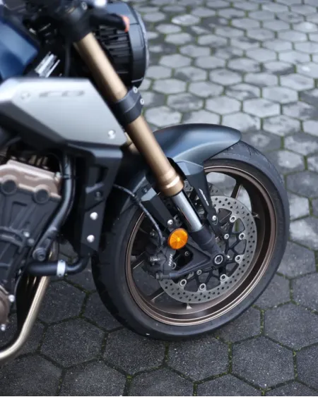 Honda CB650R 2022 – 25.525 km – Naked 4 Cilindros – Motocar Vila das Aves | Santo Tirso Porto