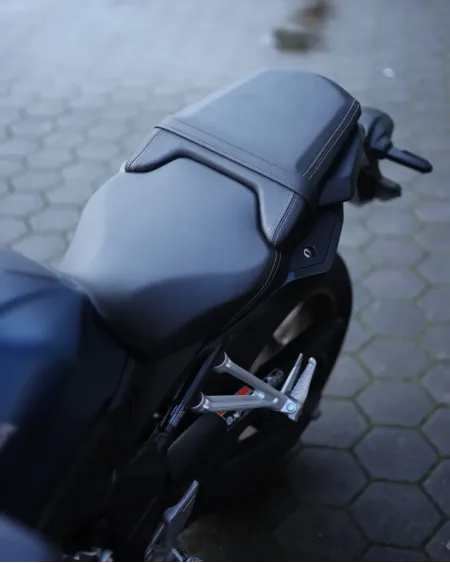 Honda CB650R 2022 – 25.525 km – Naked 4 Cilindros – Motocar Vila das Aves | Santo Tirso Porto