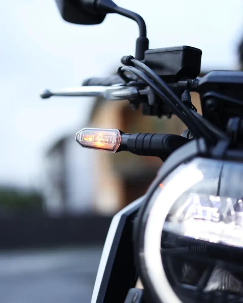 Honda CB650R 2022 – 25.525 km – Naked 4 Cilindros – Motocar Vila das Aves | Santo Tirso Porto