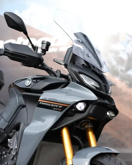 Yamaha Tracer 9 GT+ 2024 – 15.423 km – Top Case 50L – Motocar Vila das Aves | Santo Tirso Porto