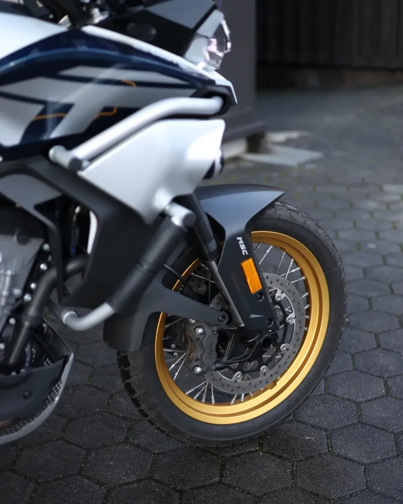 CFMOTO 800MT Explorer 2025 – 789 km – Como Nova – Motocar Vila das Aves | Santo Tirso Porto