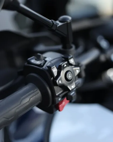 CFMOTO 800MT Explorer 2025 – 789 km – Como Nova – Motocar Vila das Aves | Santo Tirso Porto