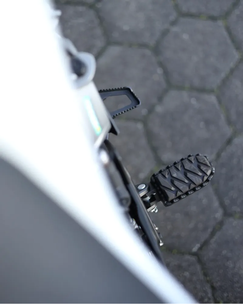 CFMOTO 800MT Explorer 2025 – 789 km – Como Nova – Motocar Vila das Aves | Santo Tirso Porto