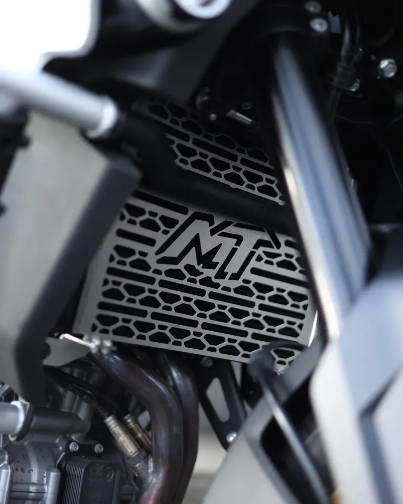 CFMOTO 800MT Explorer 2025 – 789 km – Como Nova – Motocar Vila das Aves | Santo Tirso Porto