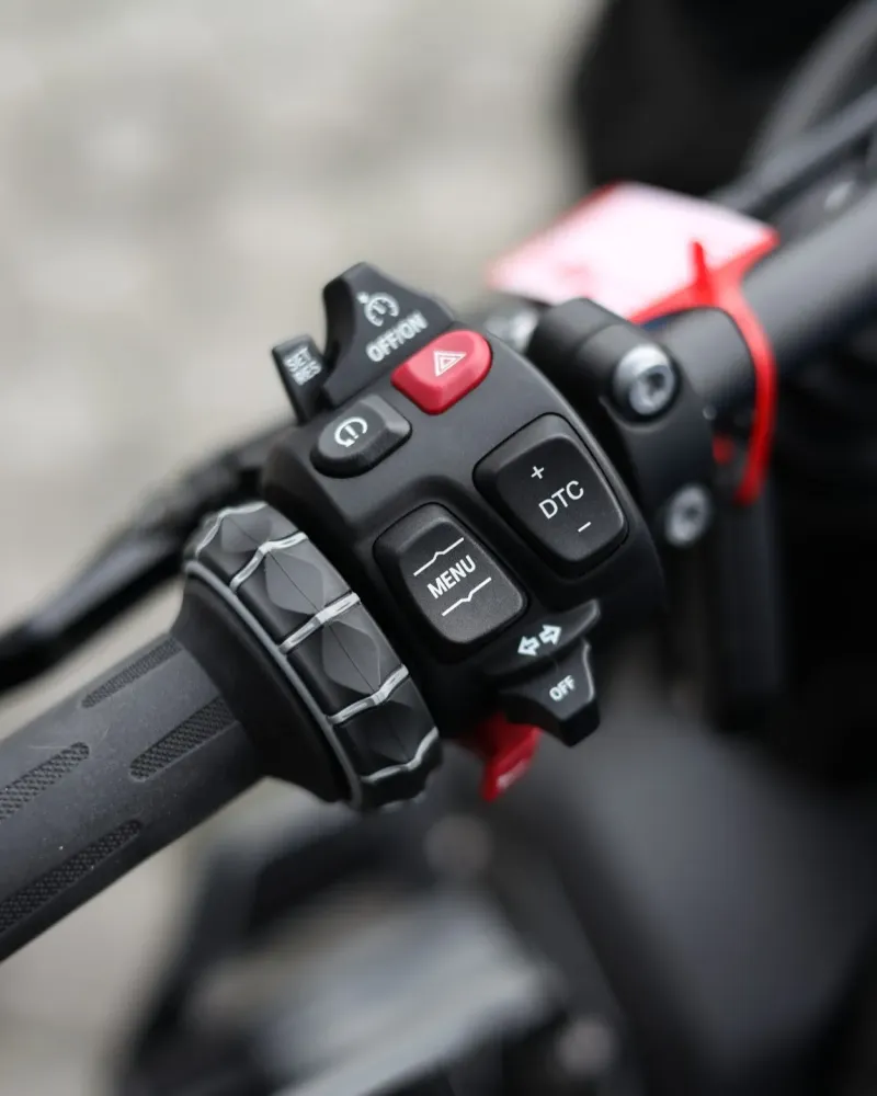 BMW M 1000 R Competition 2024 Usada – 4 509 km | Motocar