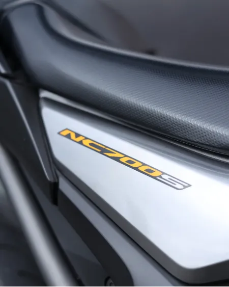 Honda NC700S 2013 | 42.510 km | Naked Económica e Fiável | Motocar Vila das Aves (Santo Tirso, Porto)