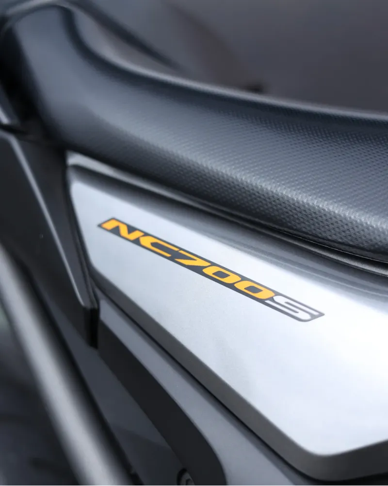 Honda NC700S 2013 | 42.510 km | Naked Económica e Fiável | Motocar Vila das Aves (Santo Tirso, Porto)