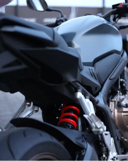 Honda CB650R 2023 | 5.450 km | Naked Neo Sports Café | Motocar Vila das Aves (Santo Tirso, Porto)