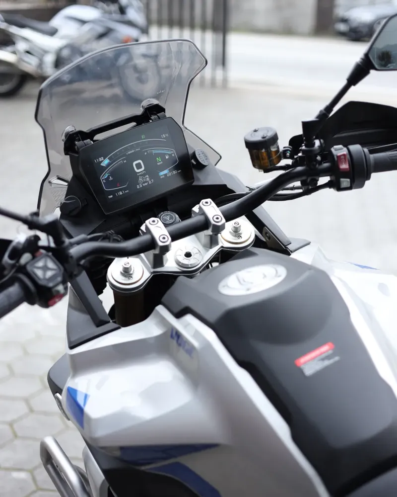 VOGE 900 DSX 2024 | Pack 3 Malas | 22.130 km | Adventure Premium | Motocar Vila das Aves