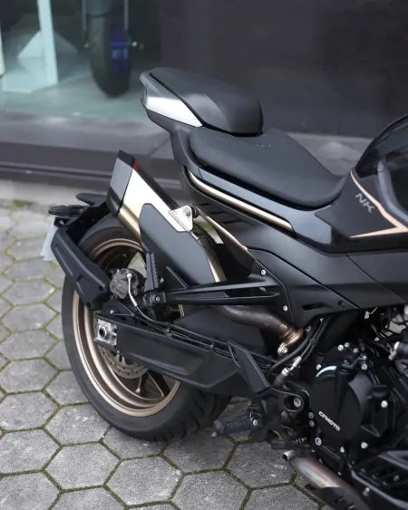 CFMOTO 800NK 2023 – 35.490 km – Naked 799cc – Motocar Vila das Aves | Santo Tirso Porto