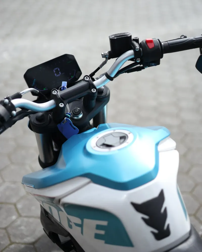 VOGE 125R 2023 – 10.708 km – Naked 125cc Moderna – Motocar Vila das Aves | Santo Tirso Porto