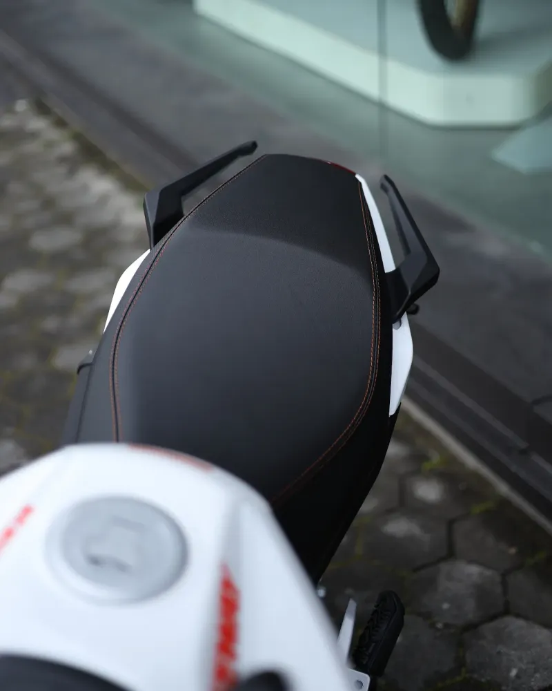 Keeway RKS 125 2026 Nova – Naked 125cc Económica – Motocar Vila das Aves | Santo Tirso Porto