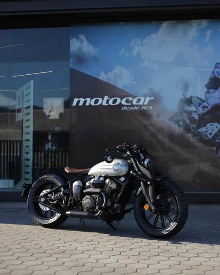 Benda Napoleon Bob 250 2026 Nova – Custom Bobber – Motocar Vila das Aves | Santo Tirso Porto