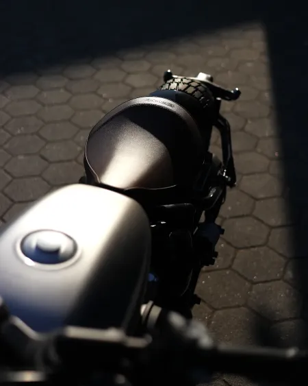 Benda Napoleon Bob 250 2026 Nova – Custom Bobber – Motocar Vila das Aves | Santo Tirso Porto