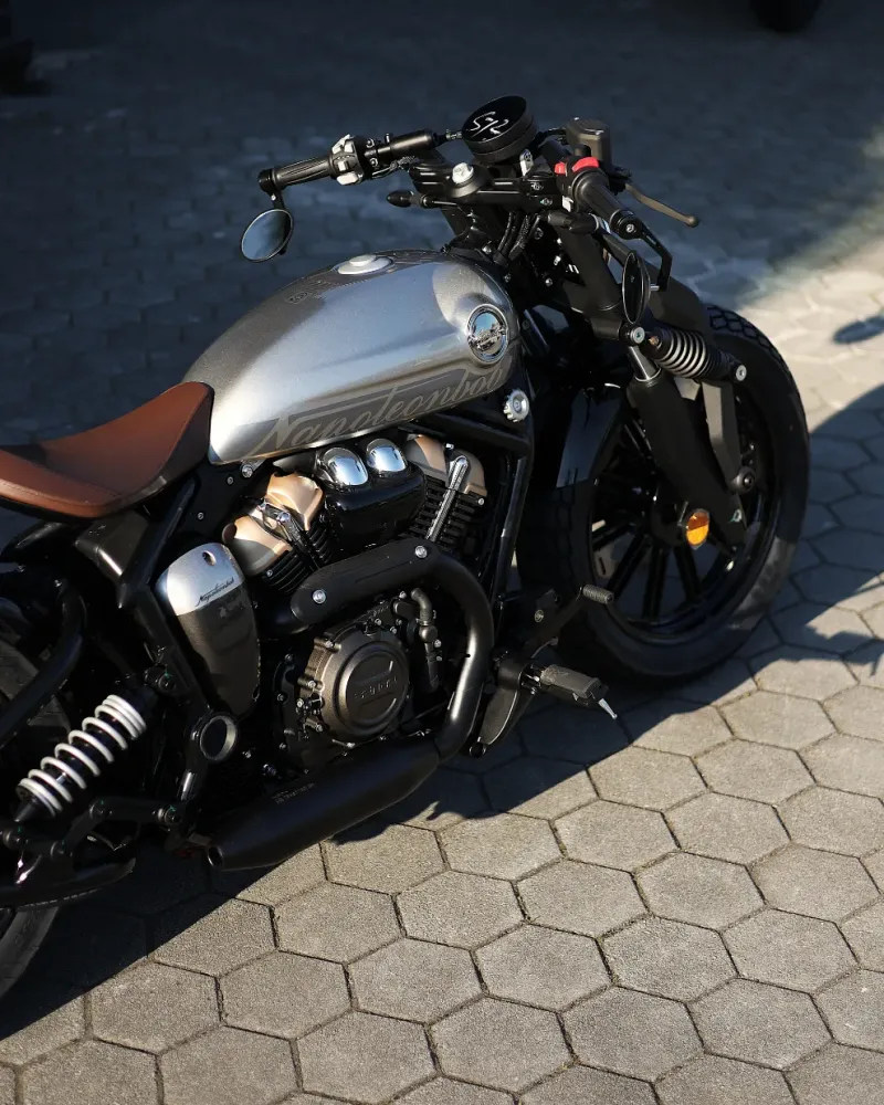 Benda Napoleon Bob 250 2026 Nova – Custom Bobber – Motocar Vila das Aves | Santo Tirso Porto