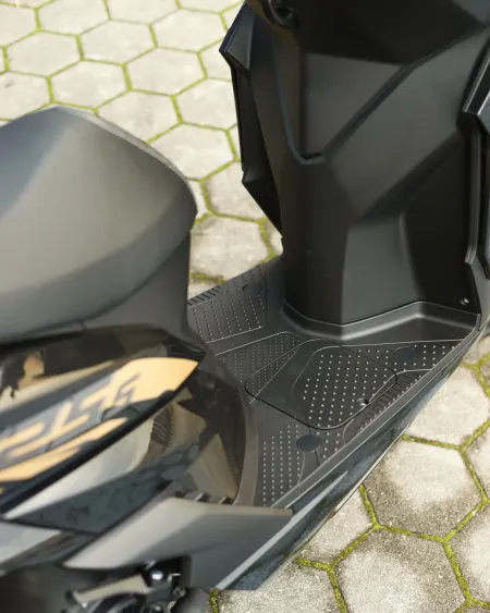 Keeway Icon 125S 2026 Nova – Scooter Urbana Moderna – Motocar Vila das Aves | Santo Tirso Porto