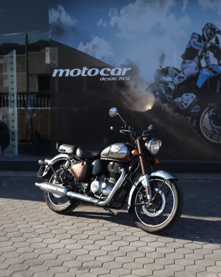 Royal Enfield Classic 350 2022 – 9.616 km – Estilo Clássico – Motocar Vila das Aves | Santo Tirso Porto