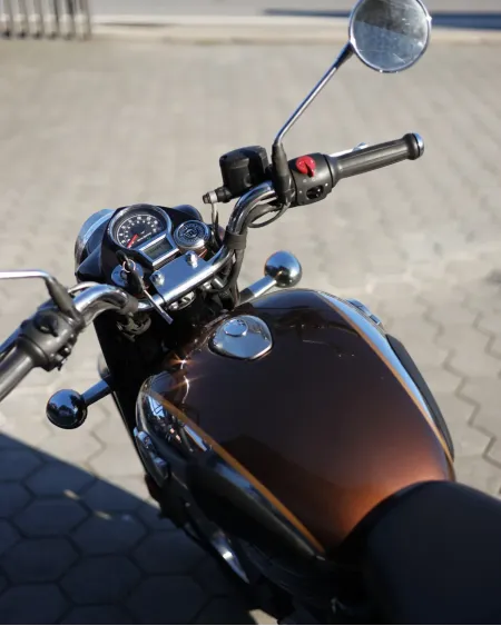 Royal Enfield Classic 350 2022 – 9.616 km – Estilo Clássico – Motocar Vila das Aves | Santo Tirso Porto