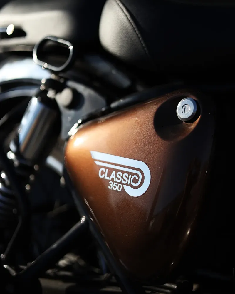 Royal Enfield Classic 350 2022 – 9.616 km – Estilo Clássico – Motocar Vila das Aves | Santo Tirso Porto