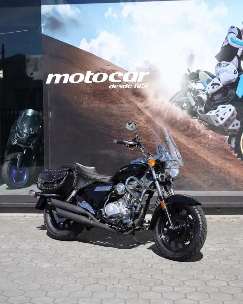 Keeway Superlight Standard Edition 2026 Nova – Custom 125cc – Motocar Vila das Aves | Santo Tirso Porto