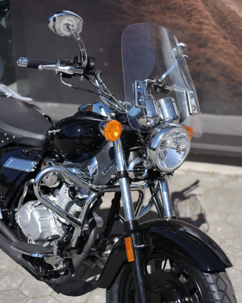 Keeway Superlight Standard Edition 2026 Nova – Custom 125cc – Motocar Vila das Aves | Santo Tirso Porto