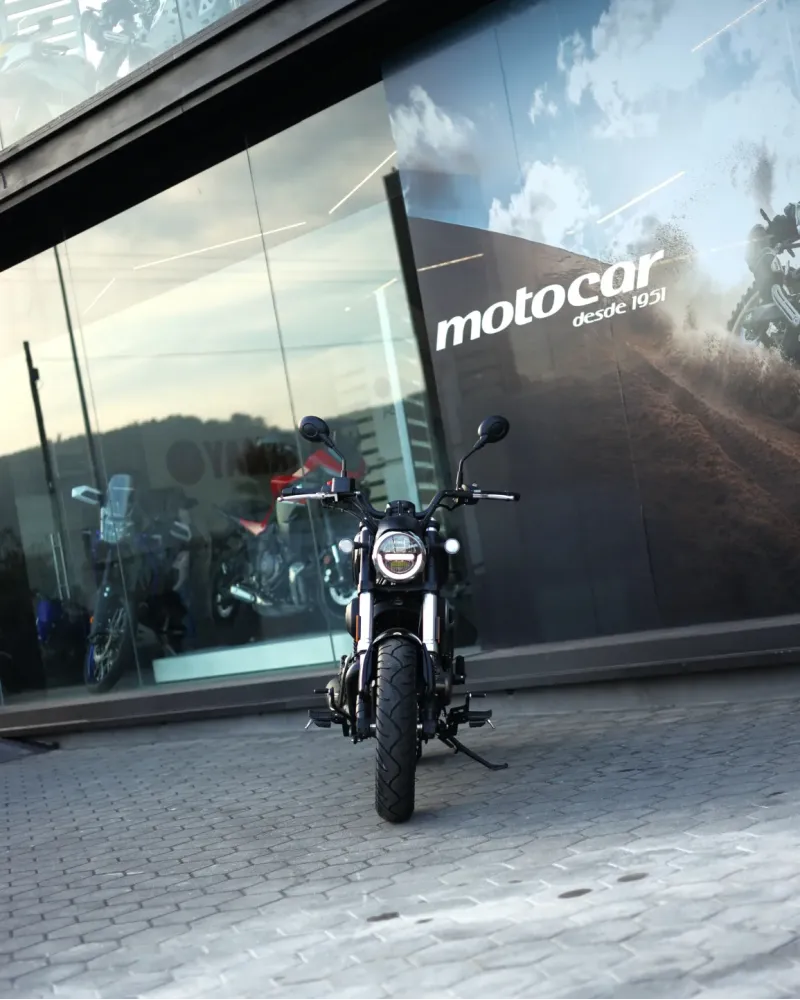 QJ Motor SRV 12 2026 Nova – Custom 125cc – Motocar Vila das Aves | Santo Tirso Porto