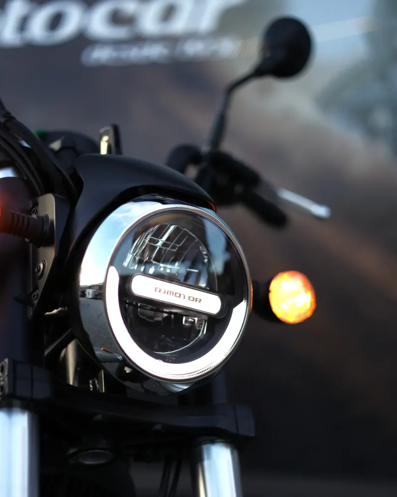 QJ Motor SRV 12 2026 Nova – Custom 125cc – Motocar Vila das Aves | Santo Tirso Porto