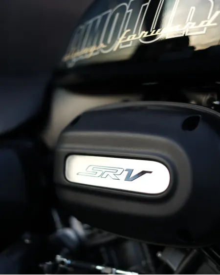 QJ Motor SRV 12 2026 Nova – Custom 125cc – Motocar Vila das Aves | Santo Tirso Porto