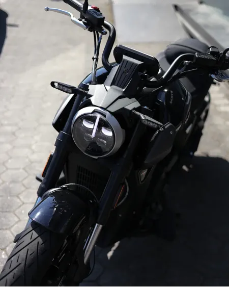 Morbidelli C1002V 2025 – 1.332 km – Cruiser Premium – Motocar Vila das Aves | Santo Tirso Porto