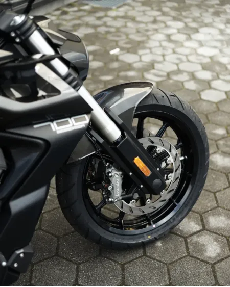 Benda LFC 700 Pro 2026 Nova – Power Cruiser 4 Cilindros – Motocar Vila das Aves | Santo Tirso Porto