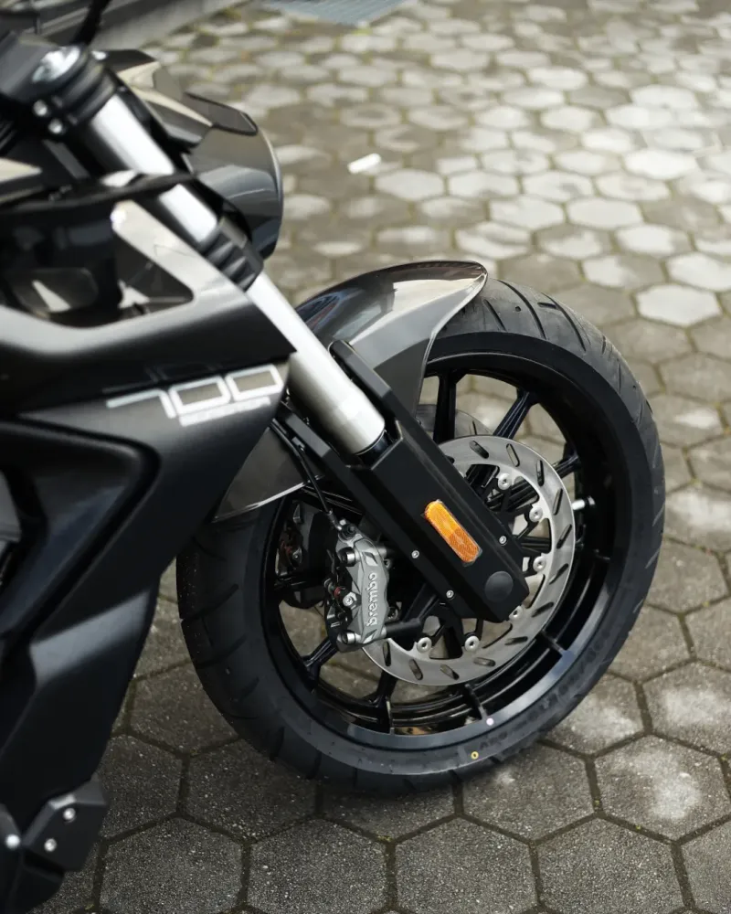 Benda LFC 700 Pro 2026 Nova – Power Cruiser 4 Cilindros – Motocar Vila das Aves | Santo Tirso Porto